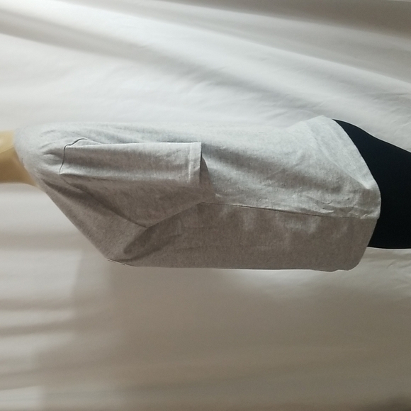 Michesl Kors Pride Rainbow Logo T-Shirt in GREY Size -Sml - Picture 5 of 7